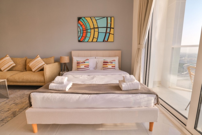 Luxury Apartments Business Bay Gym-Pool-Parking by Sojo Stay — забронировать отель в Дубае