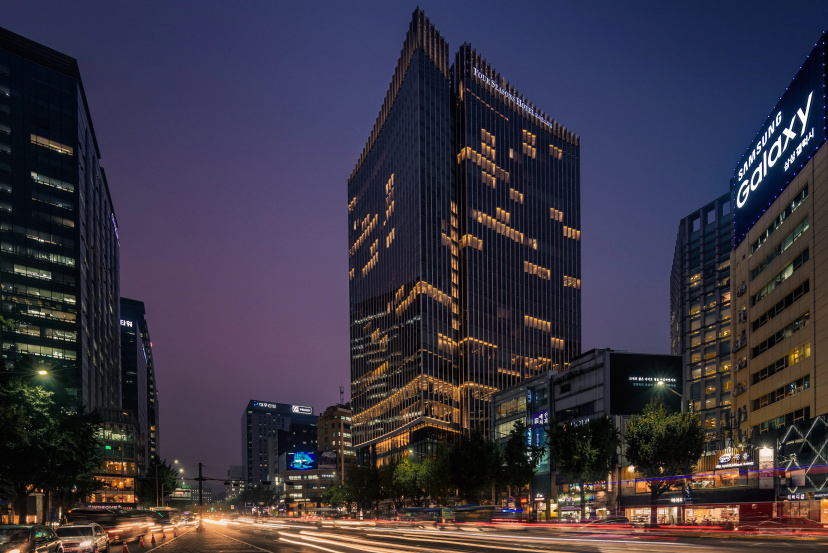 Otel' Four Seasons Seoul — отель с удобствами в Сеул