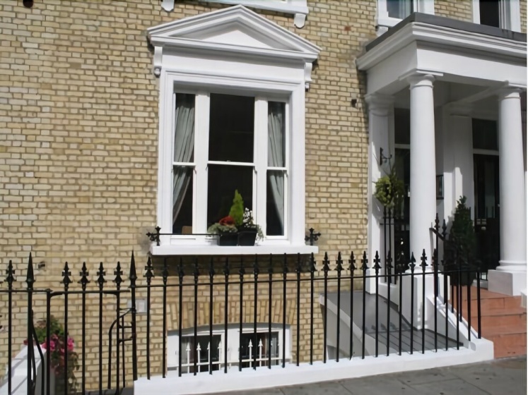 Earls Court Studios — забронировать отель в Лондоне