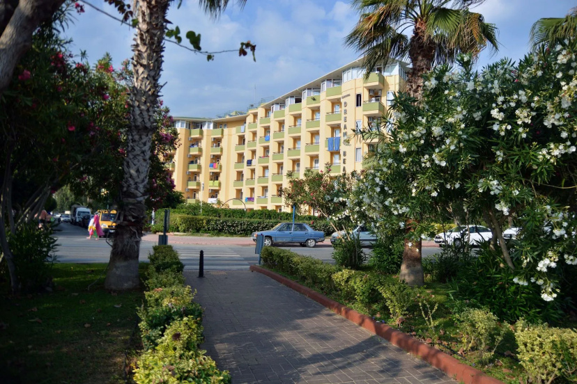 Kleopatra Dreams Beach Hotel — отель рядом с интересными местами в Аланье