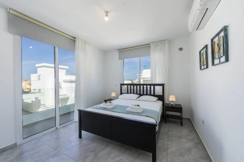 Protaras Villa Araella — забронировать отель в Айя-Напа