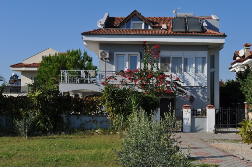 Villa Jasmin — отель с удобным расположением в Олюдениз