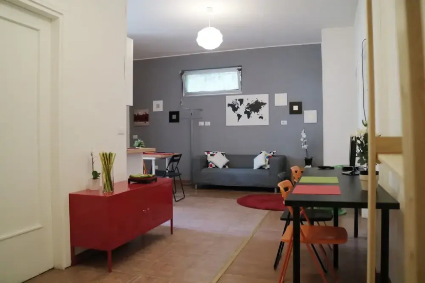 Kamchu Apartments Single Room Close to Tube in Viale Libia — отель с удобствами в Риме