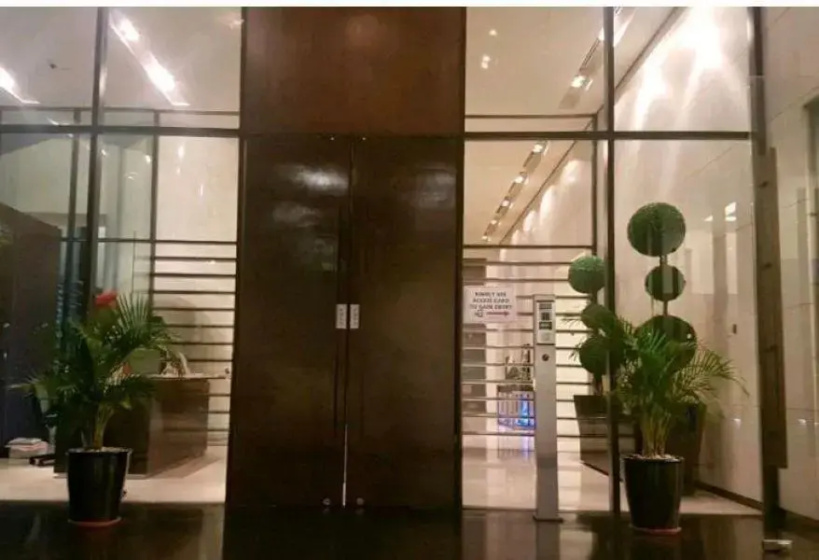 KLCC ROOM@TWIN TOWERS & KLCC SUBWAY hunSTATIONz — отзывы гостей и цены