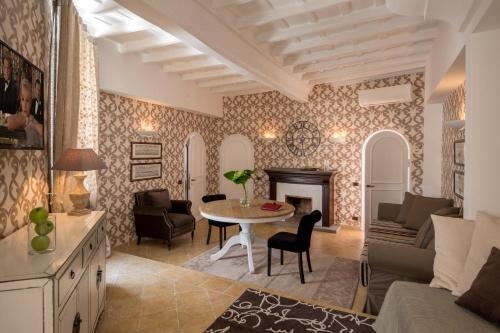 The Inn Apartments Fori — отель с удобствами в Риме