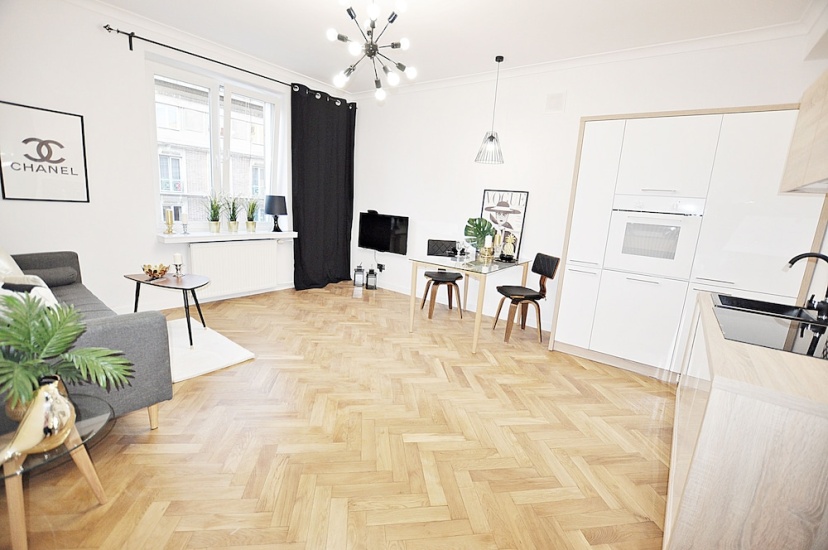 Plac Konstytucji Apartament — отель в Варшаве, Польша