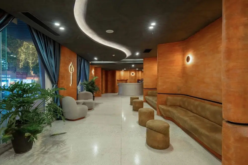 Jacayl Hotel — отель с удобствами в Ханое