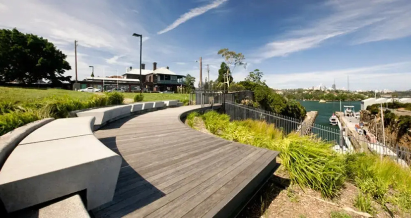 Woolwich Studio Bliss, Private Oasis by the Water — отель с удобным расположением в Сиднее