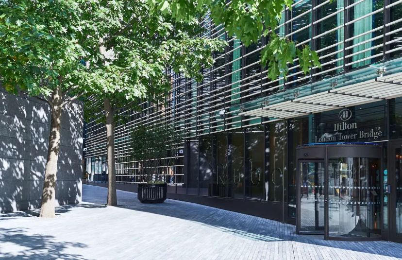 Hilton London Tower Bridge — отель с удобствами в Лондоне