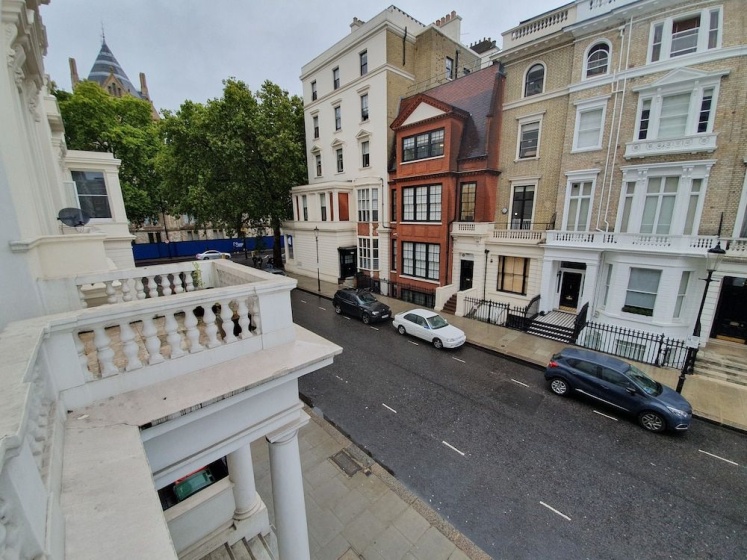 Studio Apartment in South Kensington 2 — отель с удобствами в Лондоне
