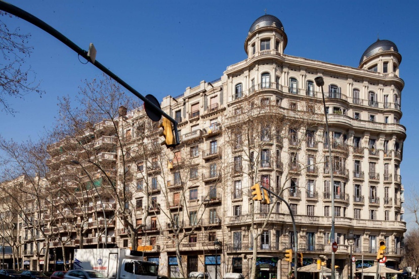 Цены на Feelathome Gran Via Apartment в Барселоне