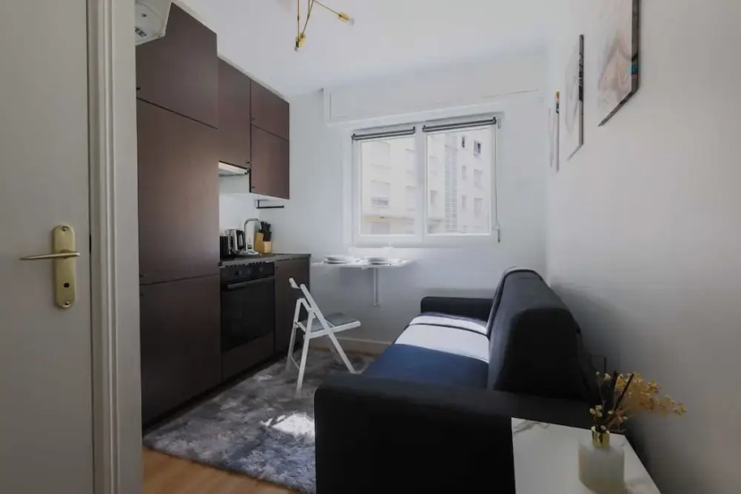 Cosy Studio - 2P- Parc Monceau — отель с удобным расположением в Париже