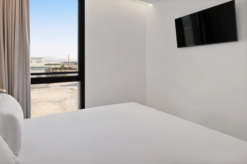 B&B Hotel Alicante Aeropuerto — забронировать отель в Аликанте
