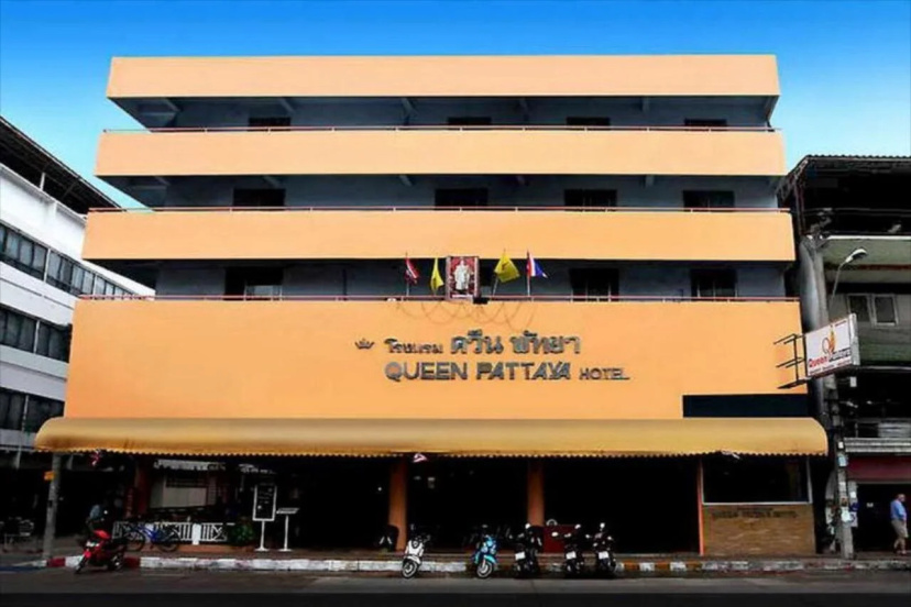Queen Pattaya Hotel — отель с удобным расположением в Паттайе