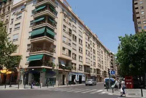 Apartamentos FV Flats Valencia - Mestalla 7 — отель в Валенсии, Испания
