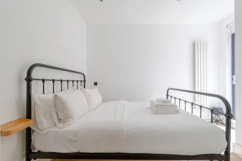 Charming & Stylish 1BD Flat - Bethnal Green — отель с удобным расположением в Лондоне