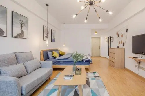 Chengdu Jinjiang·Chunxi Road Locals Apartment 00133280 — забронировать отель в Чэнду