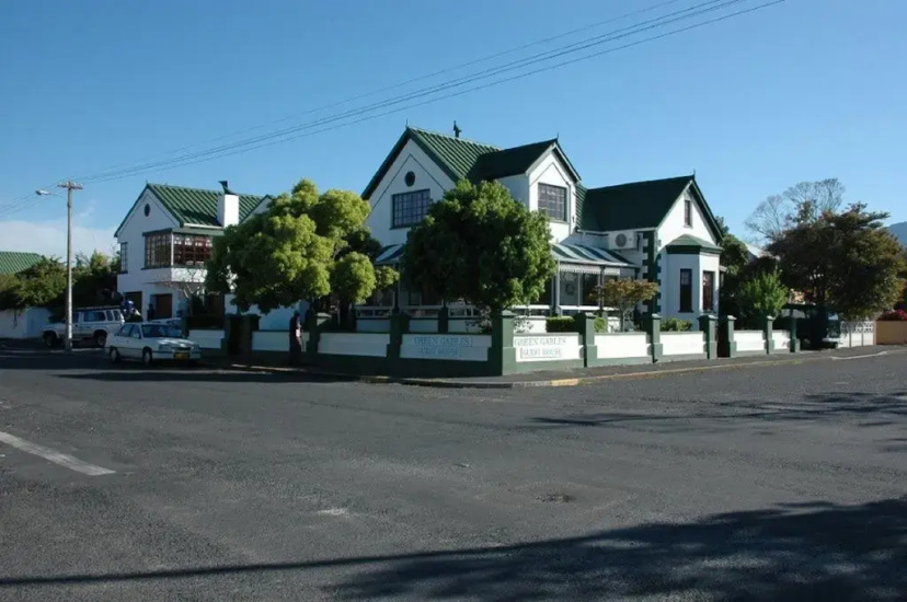 Green Gables Guest House Strand — забронировать отель в Кейптауне