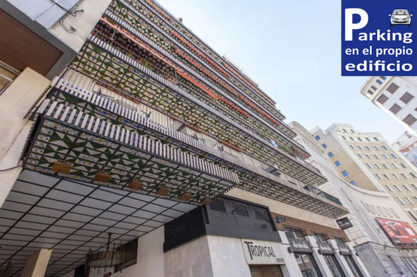 Apartamentos Rialto — отель с удобствами в Мадриде