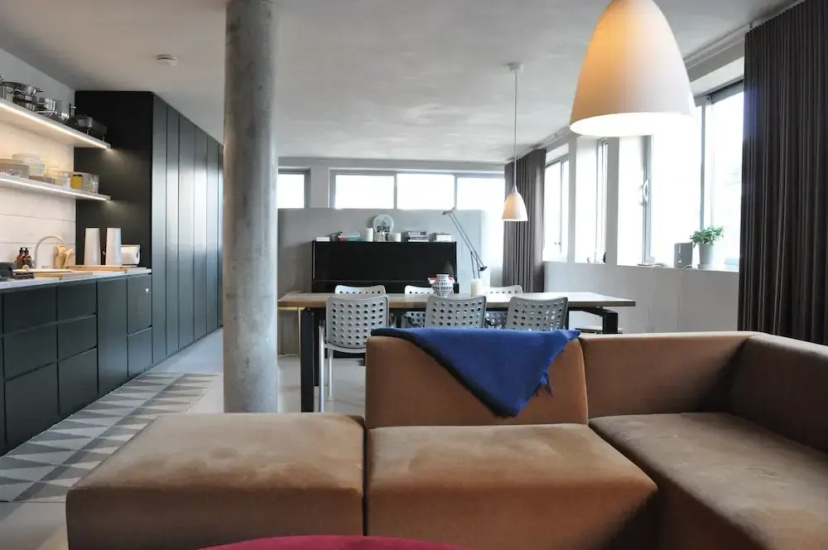 Stylish and Spacious 1 Bedroom Fitzrovia Apartment — отель в Лондоне, Соединенное Королевство