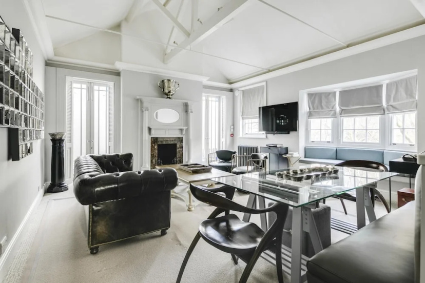 The Park Lane Penthouse — отель с удобным расположением в Лондоне