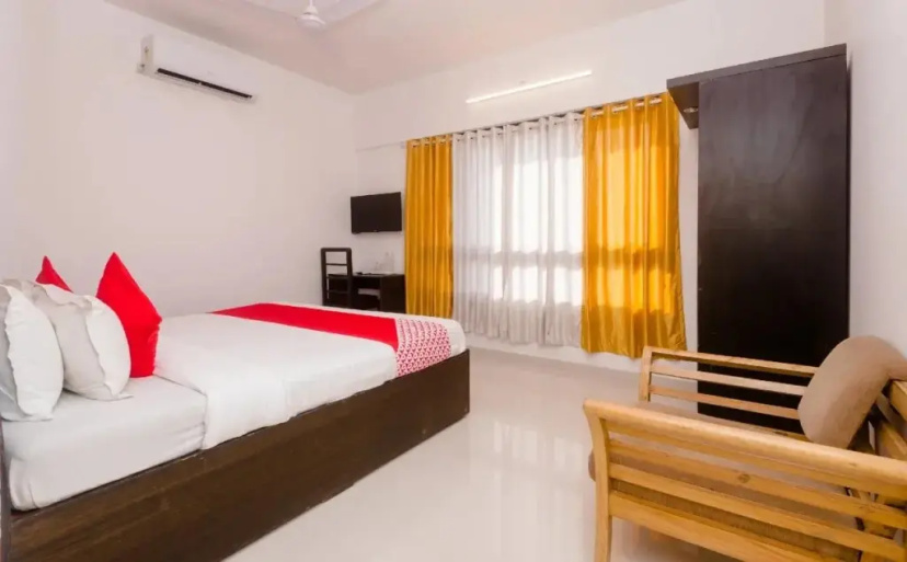 Цены на OYO 30597 Pleasant Apartment Malad East в Мумбаи