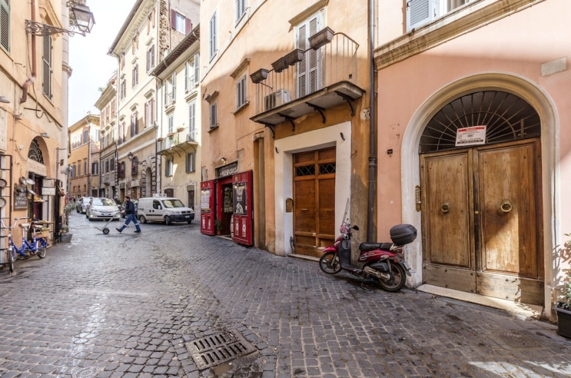 Navona Luxury Apartment — отель в Риме, Италия
