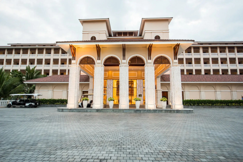 Danang Marriott Resort & Spa — отель в Дананге для семейного отдыха