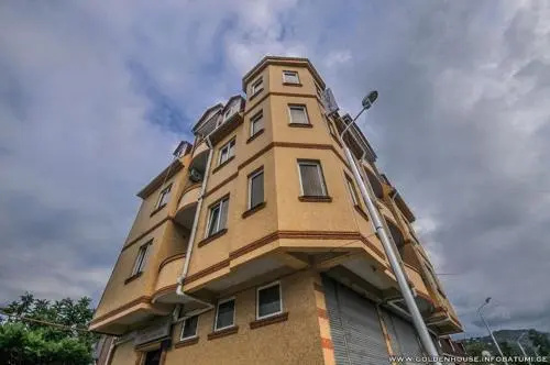 Hotel Golden House - Hotel in باطومي - Photo 1