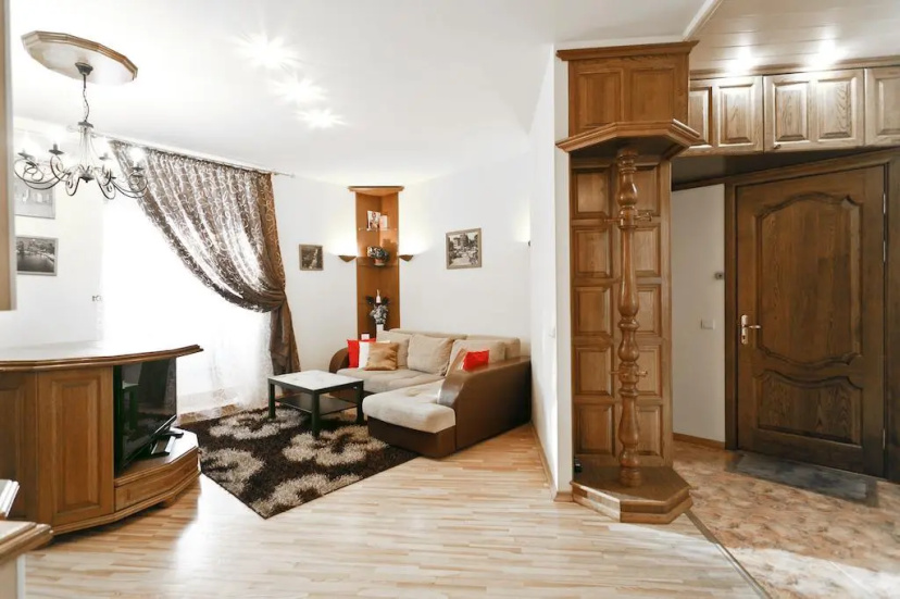 Цены на MinskLux (МинскЛюкс) на улице Энгельса в Минске