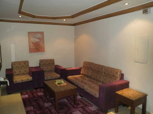 Nawara Khoraise Apartments — забронировать отель в Рияде
