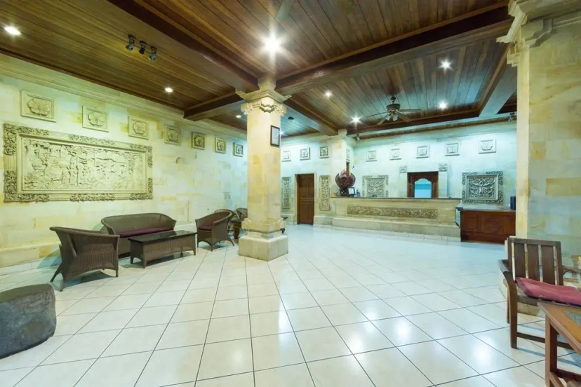 Simpang Inn Hotel — забронировать отель в Кута