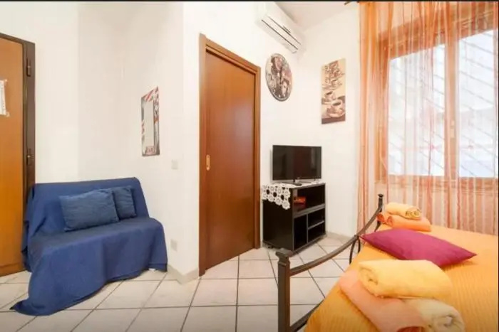 San Giovanni In Laterano Daniela Apartment — отель с удобствами в Риме