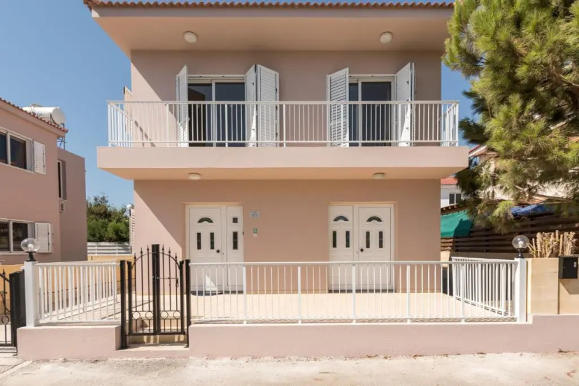 Villa Marina — отель в Айя-Напа, Кипр