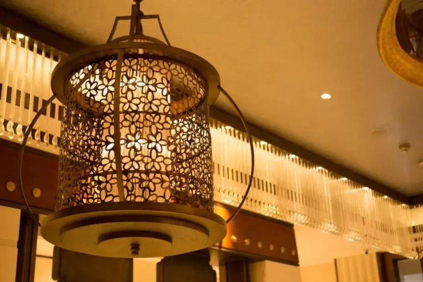 Сравните цены на Xizang Hotel Chengdu в Чэнду