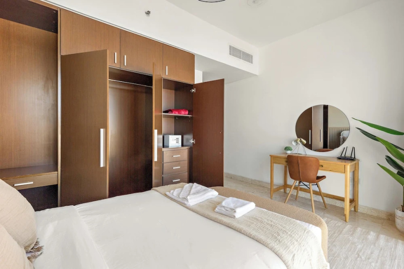 Silkhaus Marina Heights 2 — отель с удобствами в Абу