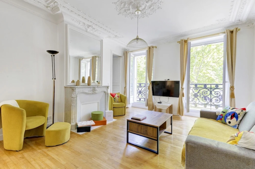 3BR Modern Escape by Champs-Élysées — отзывы гостей и цены
