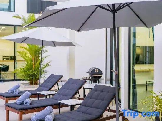 Цены на Oxygen PoolVilla Pattaya Jomtien Beach 1 km. walking street 5 km. в Паттайе