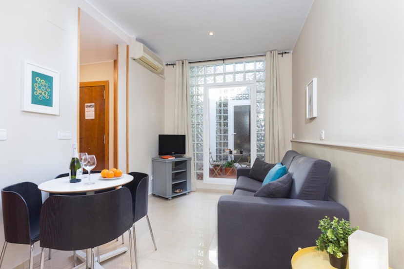 Lodging Apartments City Center-Eixample — отзывы гостей и цены
