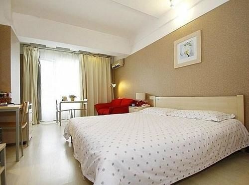 Happy Night Daily Rent Apartment — отзывы гостей и цены