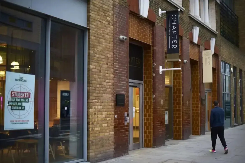 Chapter Aldgate — отель с удобствами в Лондоне