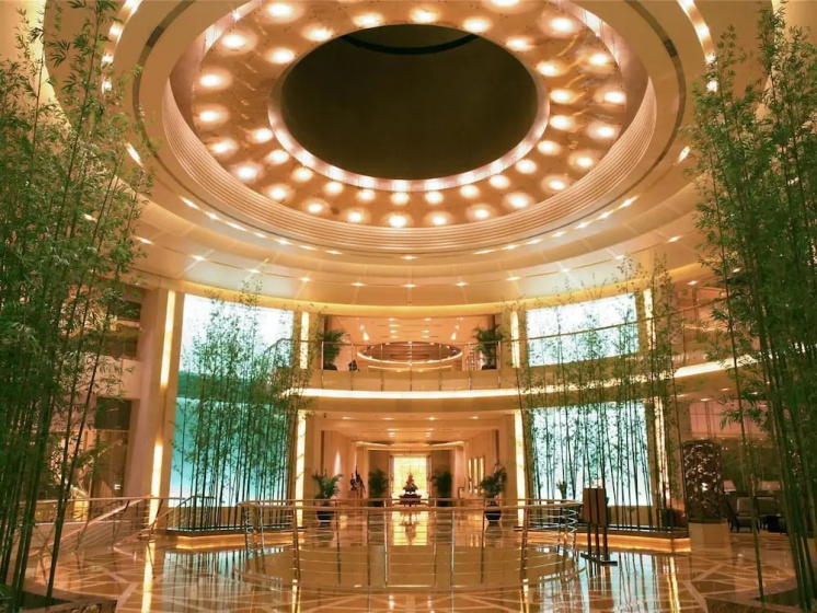 Guangzhou Nansha Grand Hotel 4 — отель в Гуанчжоу, Китай