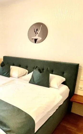 Home Sweet Apartments | contactless check-in — забронировать отель в вене