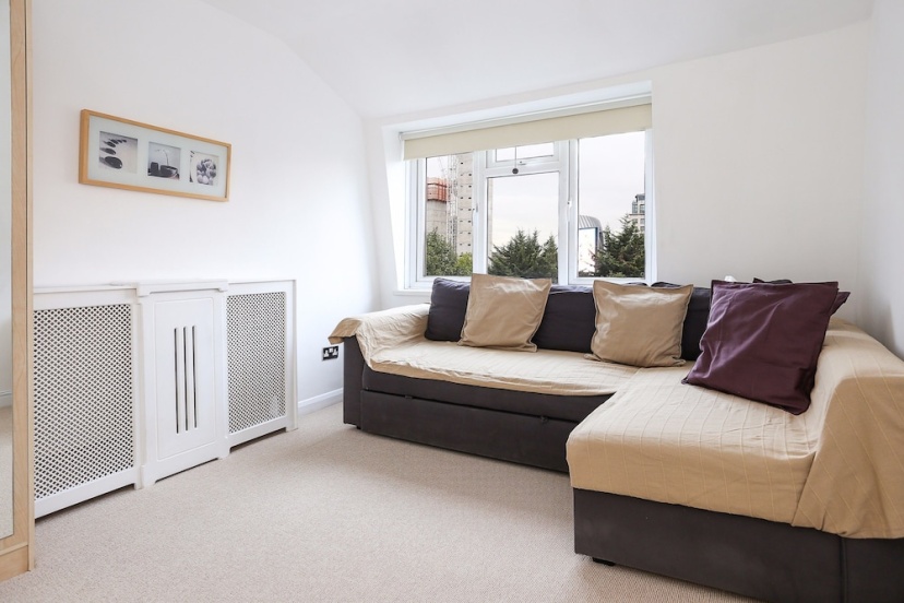 Amazing One Bedroom Apartment in Paddington — отель с удобным расположением в Лондоне