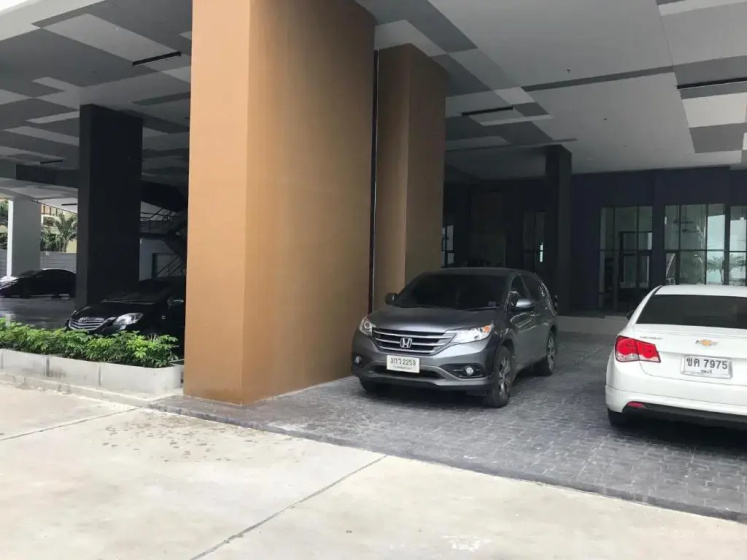 Kuno - 2Br, Beachfront Jomtien — забронировать отель в Паттайе