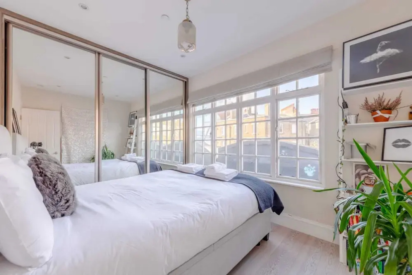 Цены на Airy & Modern 1BD Flat in Maida Vale в Лондоне