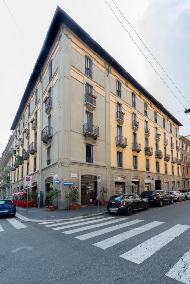 Be Apartments Menotti 6 — отель в Милане, Италия