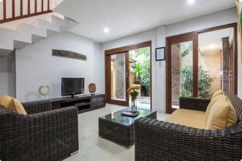 SMV - garden - 7-BR · 7BR Garden Villa Walk to Beach and Shops Legian — забронировать отель в Кута