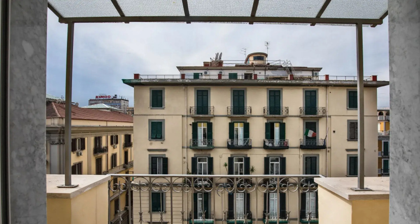 Opera Home Principe Umberto — отель в Неаполе, Италия
