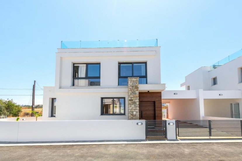 Protaras Sol e Mar Villa 1 — забронировать отель в Протарас